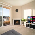 Marina Del Rey Private Suite